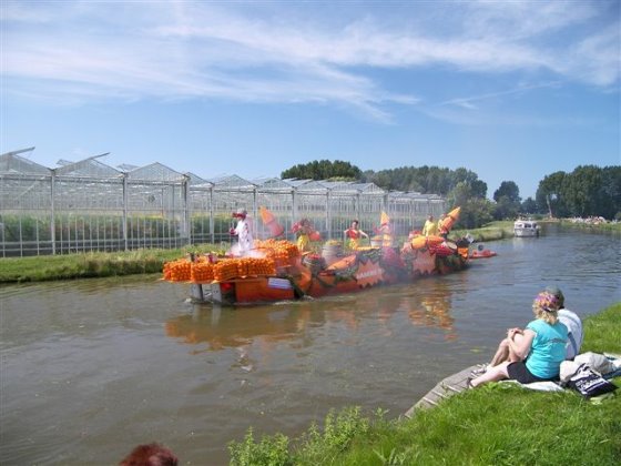 Varend Corso weer kleurrijk spektakel GFactueel.nl